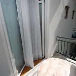 Danica 公寓 *