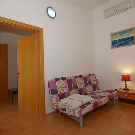 Apartment Danica Gradac (Split-Dalmatia)
